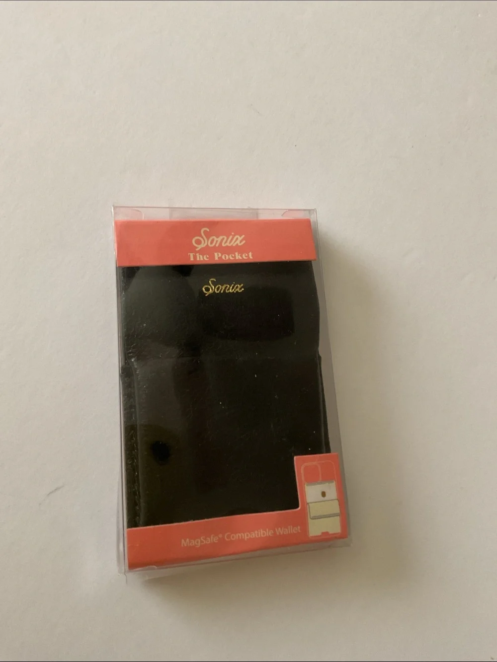 SONIX FAUX LEATHER MAGNETIC SMARTPHONE CARD CASE BLACK NWT